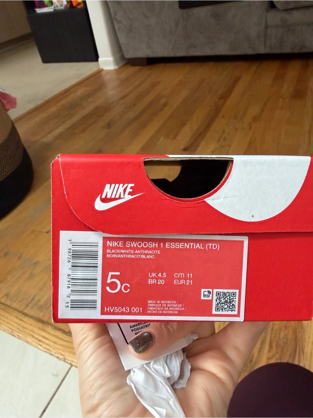 Nike Swoosh Sneakers sz 5c - Picture 9 of 11